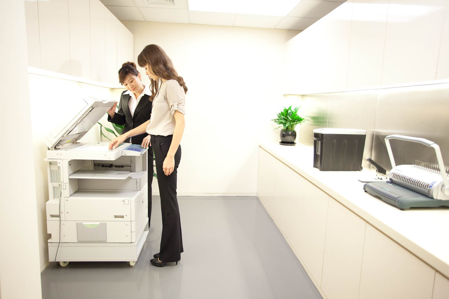 Read more about the article Why the Difference Matters? Copier Speed and Warm-Up Time